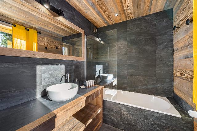 Chalet HAAPITI - Méribel Centre 1600 