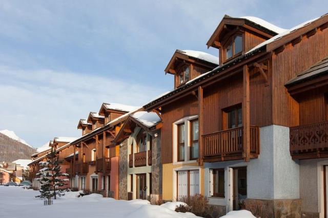 CHALETS JARDIN ALPIN - Serre Chevalier 1400 - Villeneuve