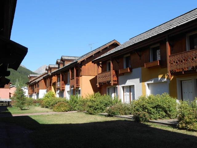 CHALETS JARDIN ALPIN - Serre Chevalier 1400 - Villeneuve