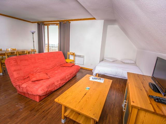 2 pièces 4 personnes FR4267.100.2 - Super-Besse