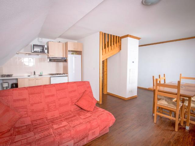 3 pièces 6 personnes FR4267.100.4 - Super-Besse