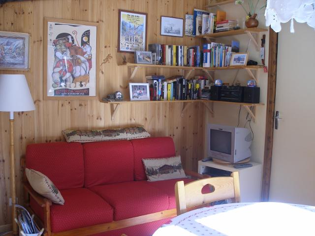 Les Jonquilles 63182 - Serre Chevalier 1400 - Villeneuve