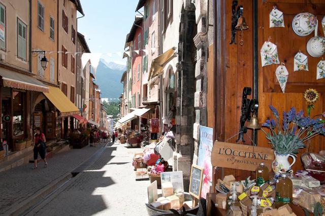 La Fabrique 64043 - Serre Chevalier 1200 - Briançon