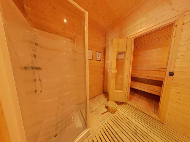 Chalet La Lauziere 64203 - La Joue du Loup