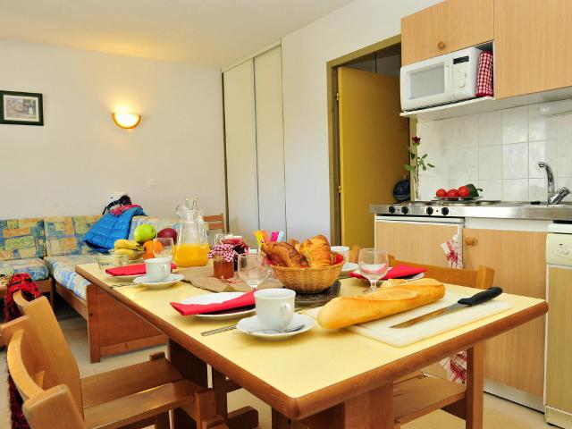 2 pièces 8 personnes FR3811.604.4 - Oz en Oisans