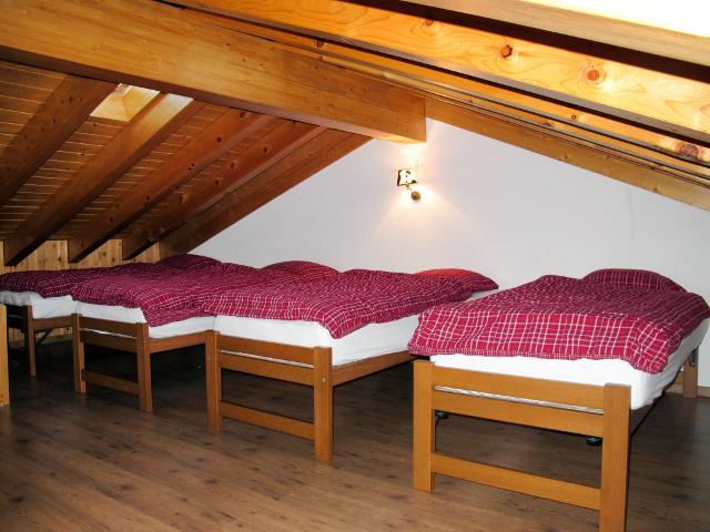 6 pièces 12 personnes CH1988.671.3 - Thyon