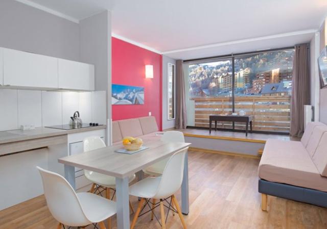 SOWELL RESIDENCES Le New Chastillon 4* - Isola 2000