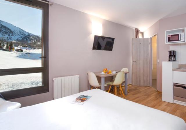 SOWELL RESIDENCES Le New Chastillon 4* - Isola 2000