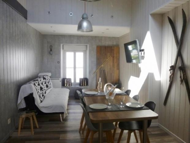 BEAU T3 DE STYLE CONTEMPORAIN AVEC WI FI - Ax les Thermes