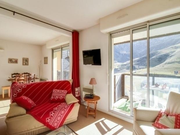 FACE SUD - APPARTEMENT 6 PERSONNES AVEC SEJOUR DOUBLE-PARKING COUVERT - La Mongie