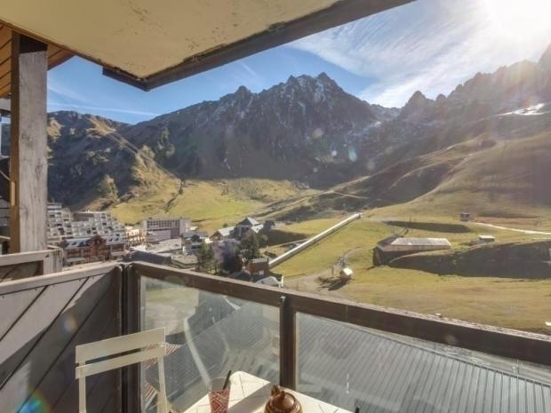 FACE SUD - APPARTEMENT 6 PERSONNES AVEC SEJOUR DOUBLE-PARKING COUVERT - La Mongie