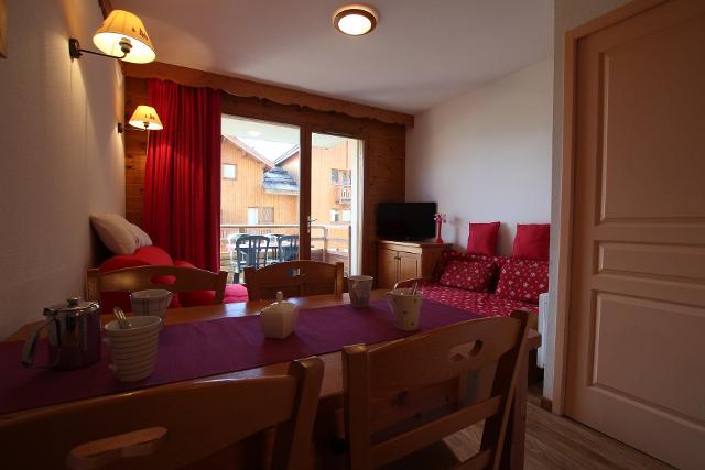 Appartement Le Hameau Des Ecrins PSV500-A911 - Puy Saint Vincent