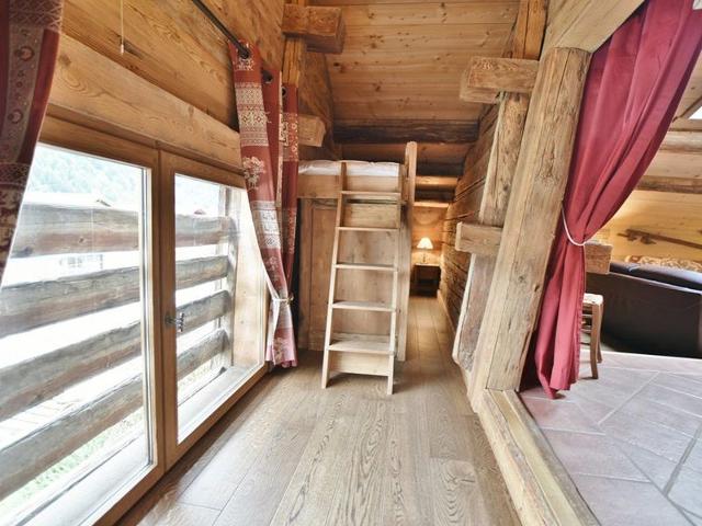 Appartement 5 étoiles pour 12 pers, ferme rénovée avec jacuzzi, à 200m du centre et ski-bus FR-1-391 - Le Grand Bornand