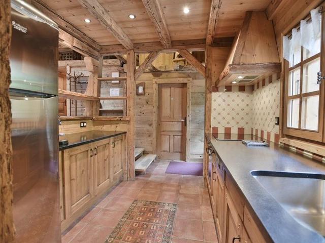 Appartement 5 étoiles pour 12 pers, ferme rénovée avec jacuzzi, à 200m du centre et ski-bus FR-1-391 - Le Grand Bornand