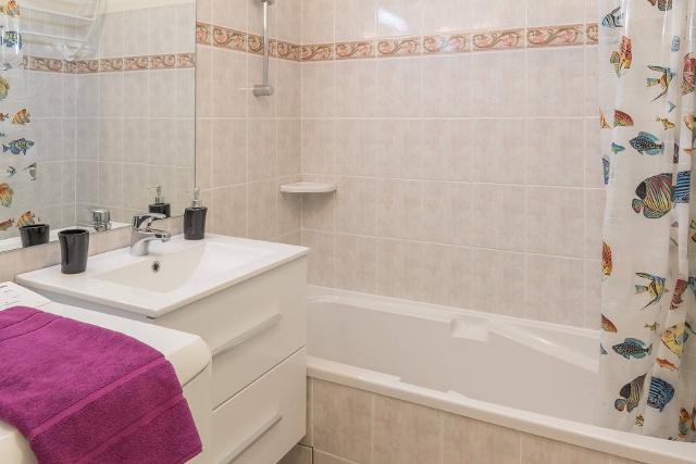 Appartement Hameau Du Bez Automne LSA240-A004 - Serre Chevalier 1400 - Villeneuve