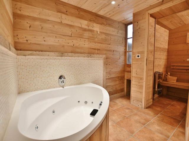 Appartement 5 étoiles 6 pers, sauna, balnéo, terrasse, 200m des commerces au Grand-Bornand FR-1-391- - Le Grand Bornand