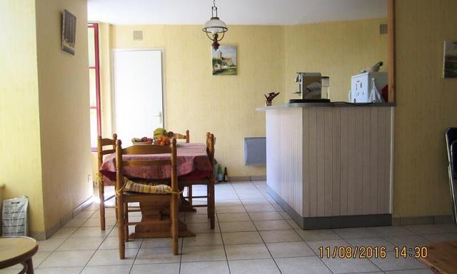 Appartement plein centre de Besse et St Anastaise - Super-Besse