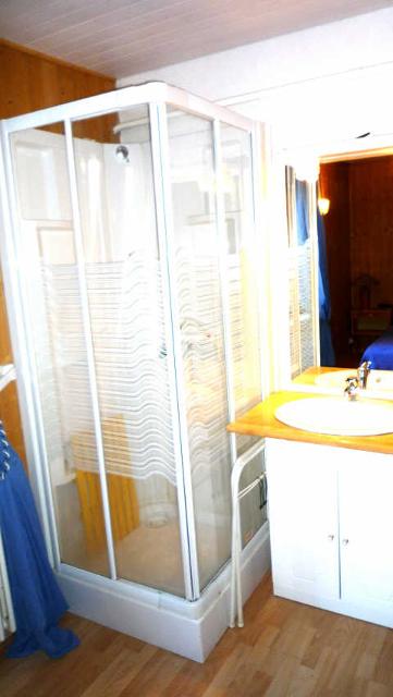 Les Ecrins 4601 - Les Deux Alpes 1800