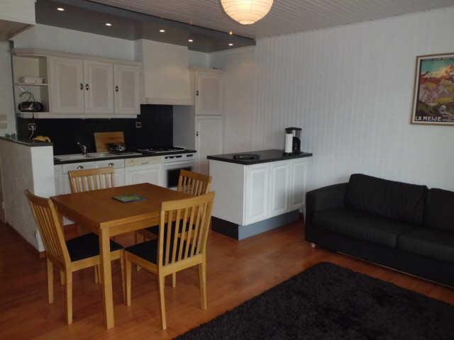 Ecureuil 46262 - Les Deux Alpes Soleil