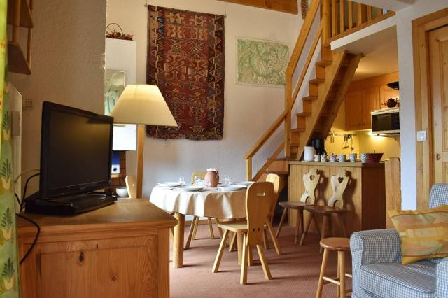 Appartement Carlines MRB080-D23 - Méribel Centre 1600 