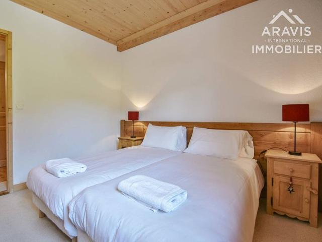 Bel appartement à 50m des pistes avec 2 chambres, mezzanine et balcon FR-1-391-97 - Le Grand Bornand