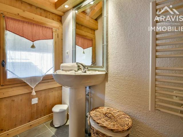 Bel appartement à 50m des pistes avec 2 chambres, mezzanine et balcon FR-1-391-97 - Le Grand Bornand
