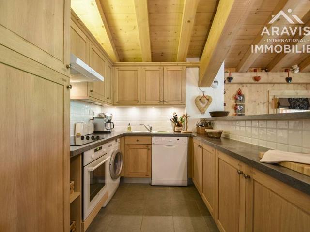 Bel appartement à 50m des pistes avec 2 chambres, mezzanine et balcon FR-1-391-97 - Le Grand Bornand