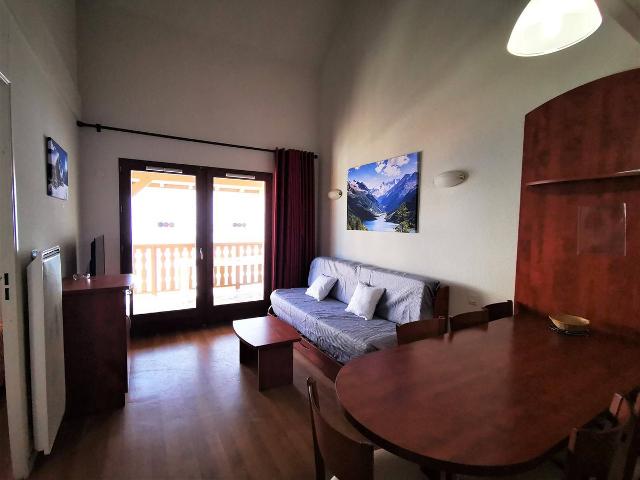 DUPLEX 7 COUCHAGES PARKING EXTERIEUR - - La Mongie