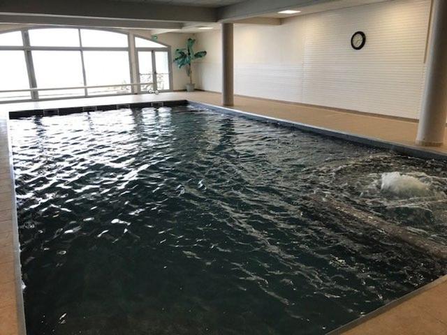 Duplex 7 Pers avec Piscine Couverte, Fitness et Parking, à 400m des Pistes et Proche Centre FR-1-404 - La Mongie