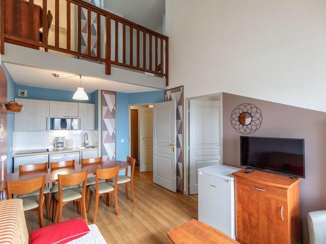Duplex 7 Pers avec Piscine Couverte, Fitness et Parking, à 400m des Pistes et Proche Centre FR-1-404 - La Mongie