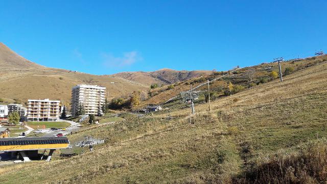 LA DAME BLANCHE - Saint François Longchamp