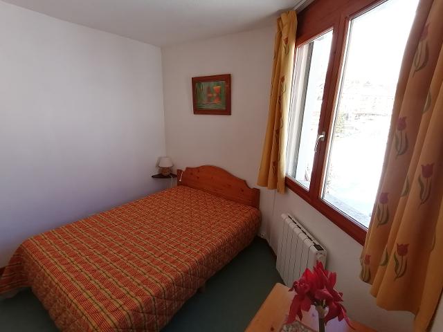 LA DAME BLANCHE - Saint François Longchamp