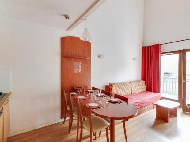 DUPLEX 7 COUCHAGES PARKING COUVERT - PISCINE COLLECTIVE - La Mongie