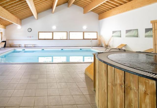 Appartements Hameau 5 106a - SPA & PISCINE studio 4 pers. - Orelle - Val Thorens