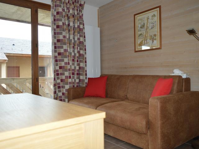 2 PIECES - Les Angles