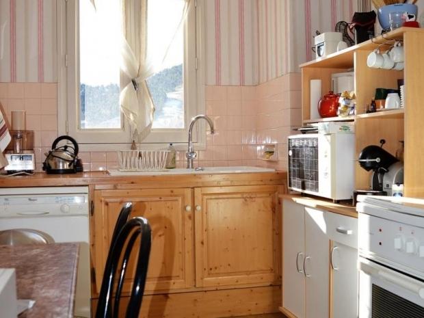 APPARTEMENT T3 PLEIN CENTRE DE STATION - Les Angles