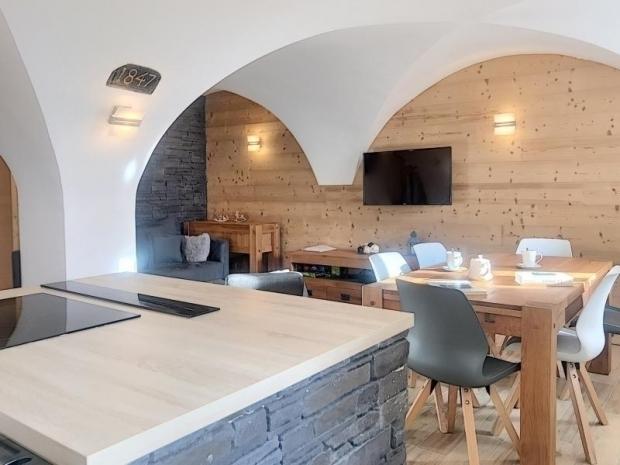 Appartement à voûtes authentique et complètement rénové - Saint Martin de Belleville