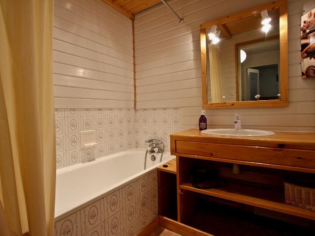 2 pièces + cabine 6 places proche pistes et commerce. - Chamrousse