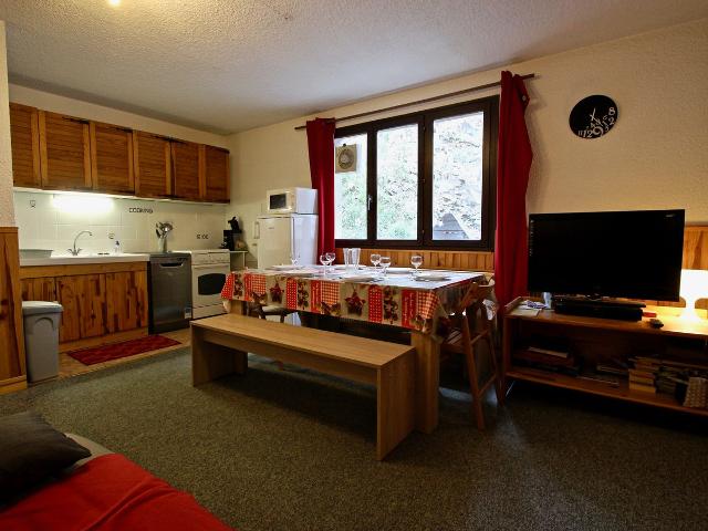 2 pièces + cabine 6 places proche pistes et commerce. - Chamrousse