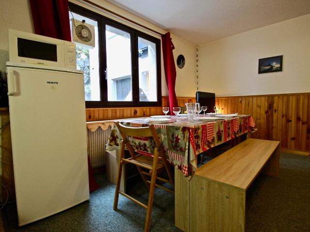 2 pièces + cabine 6 places proche pistes et commerce. - Chamrousse