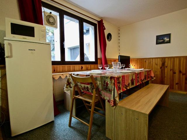 2 pièces + cabine 6 places proche pistes et commerce. - Chamrousse