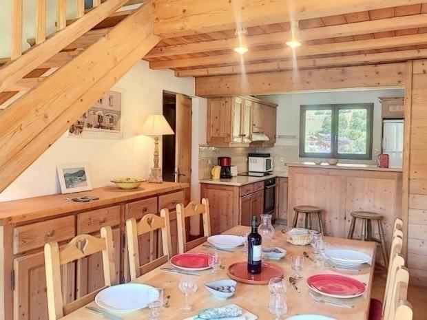 Ambiance chalet dans ce généreux appartement avec sauna et cheminée directement sur les pistes - Saint Martin de Belleville
