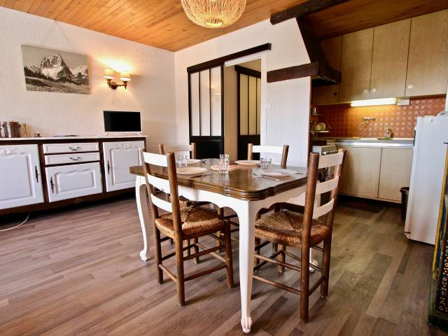 Appartement 2 pièces plein sud pied des pistes et commerces - Chamrousse