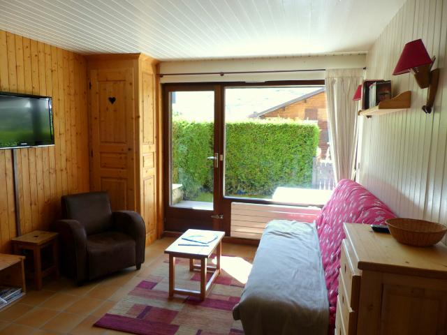 Proche du village, des pistes de ski, de l'espace aquatique. Terrasse - La Clusaz