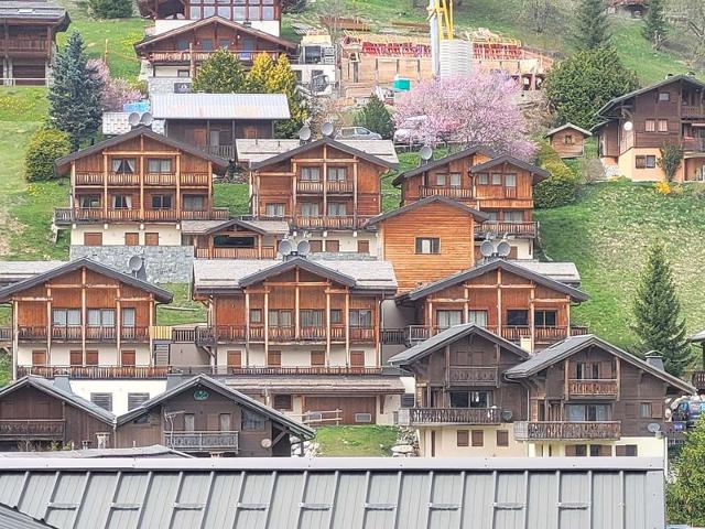 Charmant triplex 3* avec parking, WiFi, proche centre village FR-1-598-32 - Les Gets