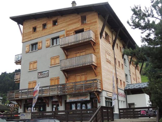 Appartement rénové centre station, 3 étoiles, 4 pers, balcon, parking, Wi-Fi FR-1-598-44 - Les Gets