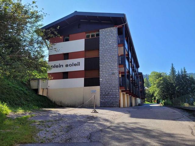 Appartement rénové 4 pers proche des pistes avec balcon et Wifi FR-1-598-34 - Les Gets