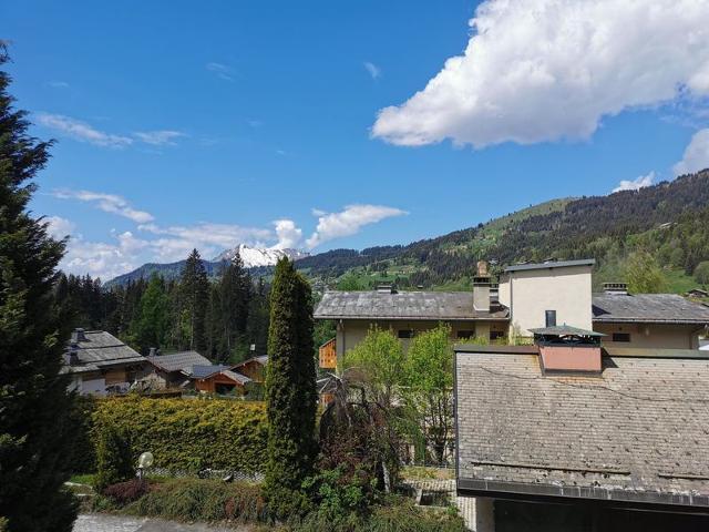 Appartement rénové 4 pers proche des pistes avec balcon et Wifi FR-1-598-34 - Les Gets