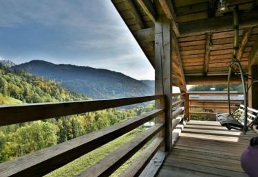 Grand chalet indépendant 15 personnes, hammam, Jacuzzi - Le Grand Bornand