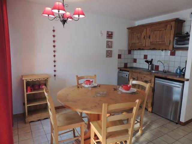 Bel appartement 3 pièces aux Gets, proche pistes et centre, équipé tout confort, capacité 4 pers. FR - Les Gets